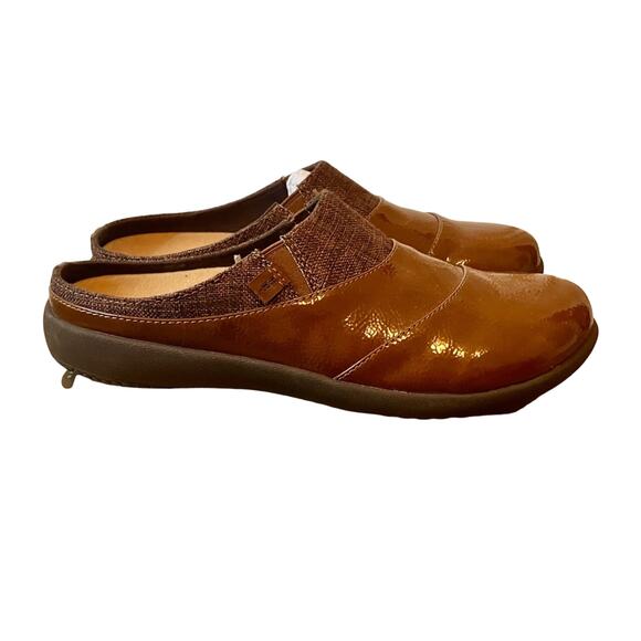 Revitalign Orthotic Patent Mules - Size 8 NEW - Picture 8 of 8